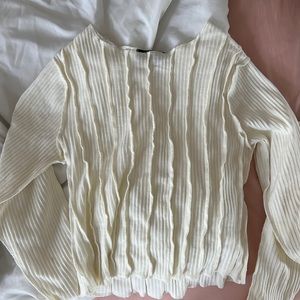 Long sleeve lettuce trim shirt